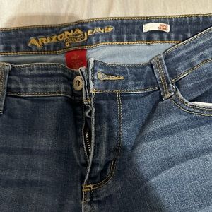 Arizona Jeans co. Skinny jeans